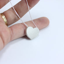 HOLLOW CONSTRUCTED HEART PENDANT
