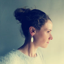 THE PLUMP SOLID OVAL DROP EARRINGS